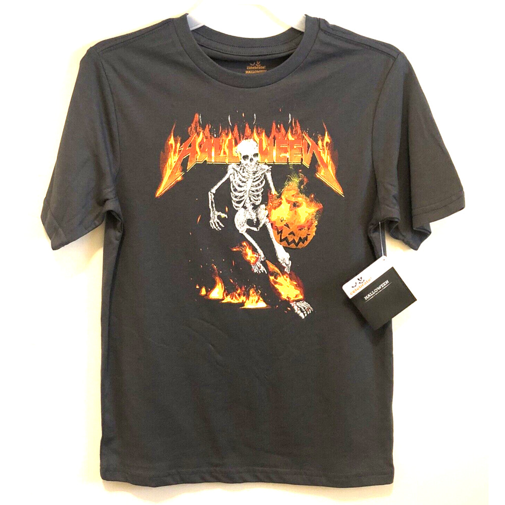 Halloween Skeleton Fire T-Shirt Tee Shirt Short Sleeve Boys Size Medium 8